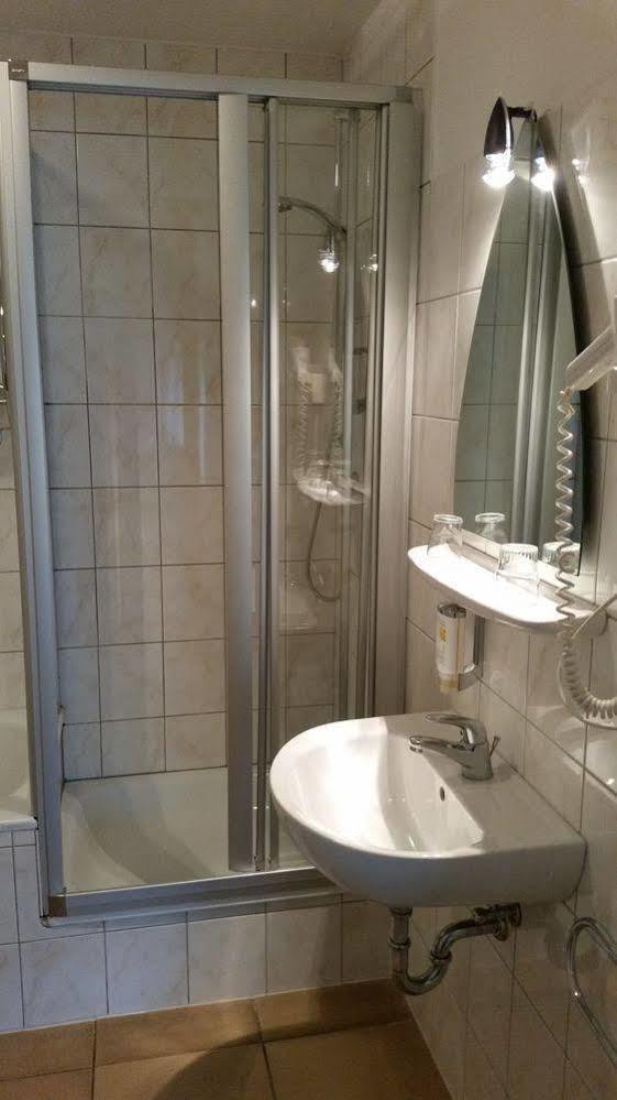 Hotel Sophienhoehe 4*